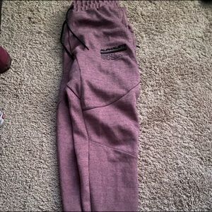 M alphalete joggers